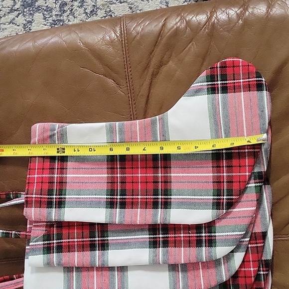 Set of 7 Plaid Christmas Stockings - Picture 3 of 4